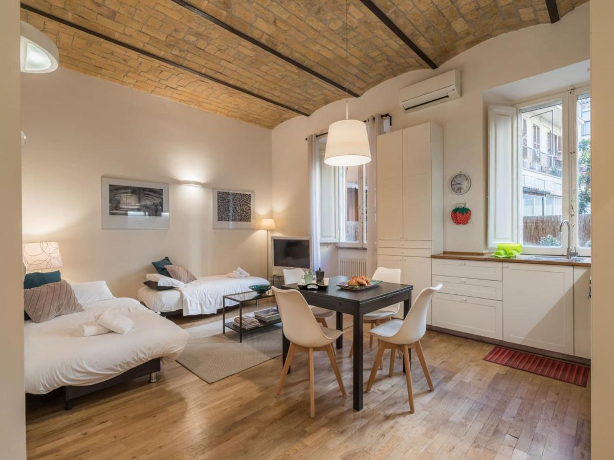 The Best Rent - Elegant Flat Near Colosseum Roma Ngoại thất bức ảnh